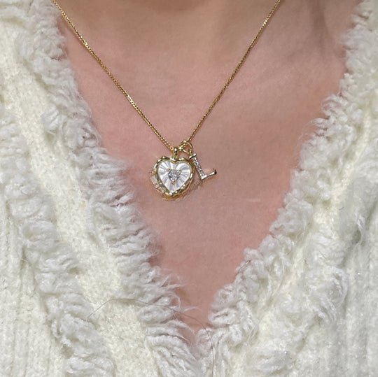 Collar de Nácar Natural y Acero de Titanio - Melvanni